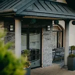 Jurkowski Wellness & 酒店 3*